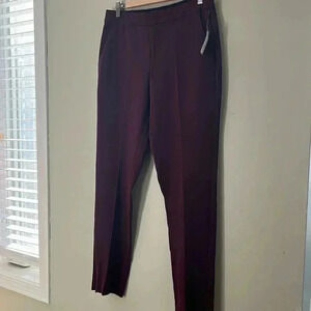 Simons Women's Burgundy Straight-Leg Pants